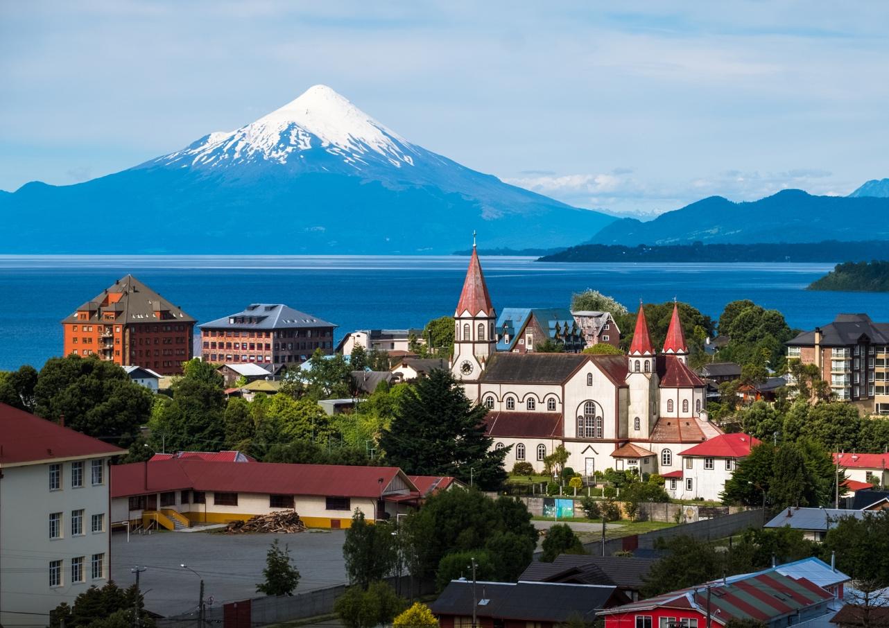 MQT 2024 conference participants in Puerto Varas, Chile