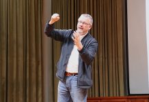 Investigador MIRO UC, Birger Seifert, regresa a Chile tras un semestre de trabajo experimental en Alemania Birger Seifert